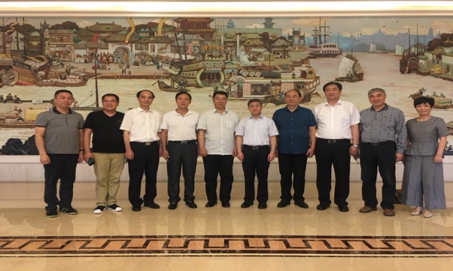 北冰院長(zhǎng)受邀赴天津開展“關(guān)于實(shí)施動(dòng)力變革，促進(jìn)我省高質(zhì)量發(fā)展的建議”重點(diǎn)課題調(diào)研